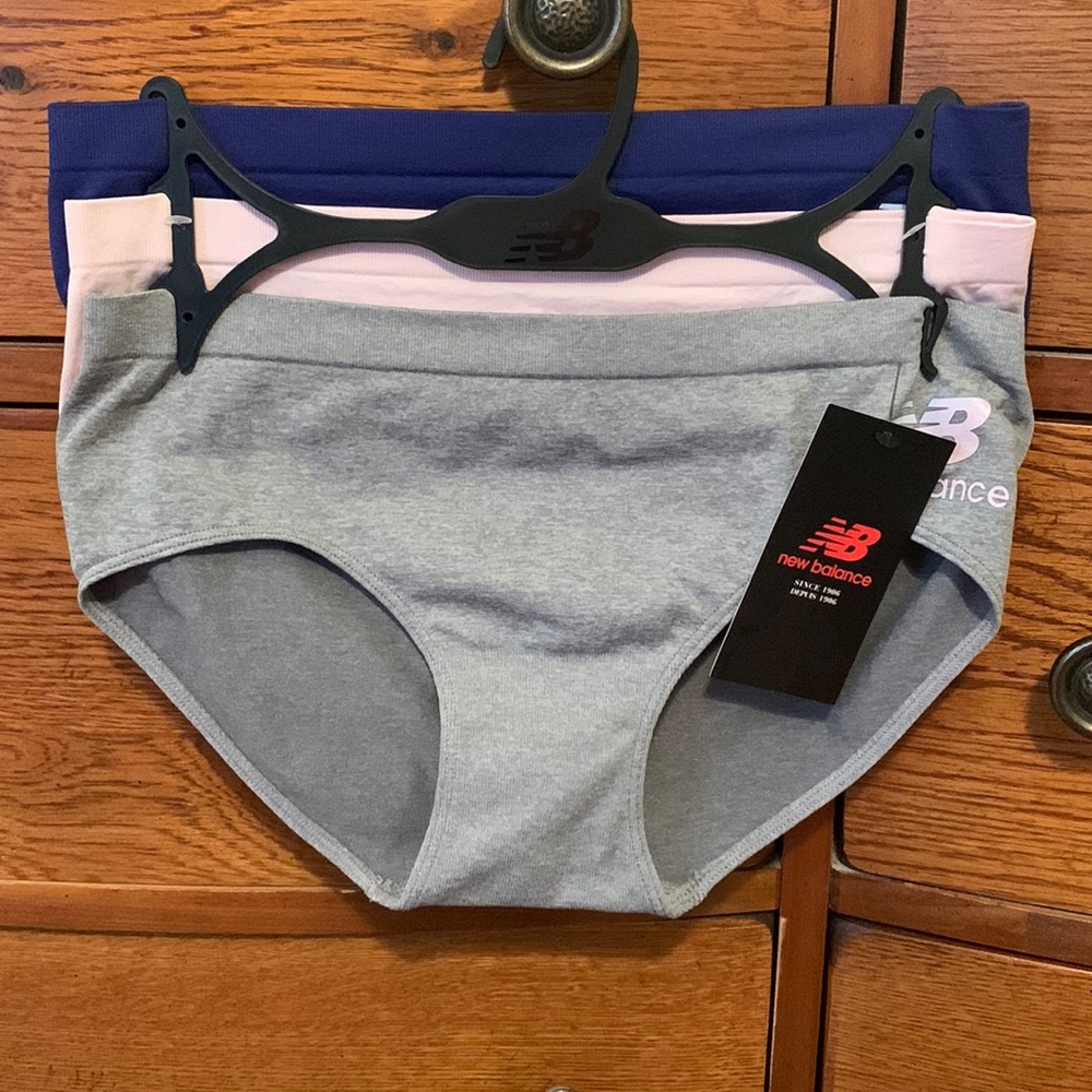 New Balance Size M